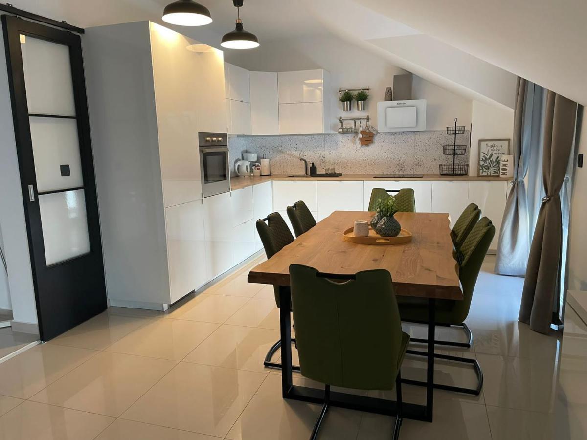Apartment Deana Єзера Екстер'єр фото