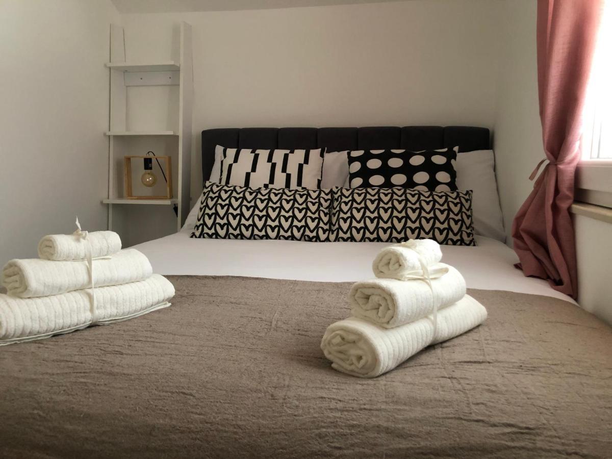 Apartment Deana Єзера Екстер'єр фото